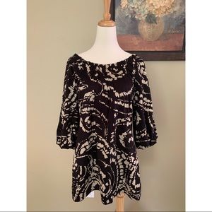 DKNYC Puff Sleeve Top